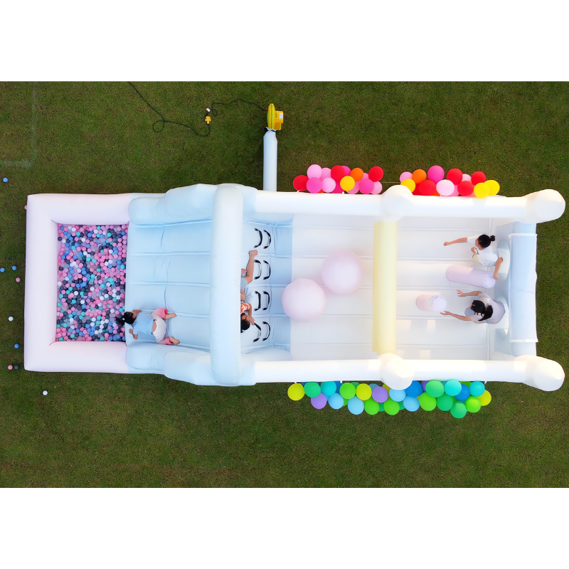 Macaron Fun Inflatable Obstacle Course