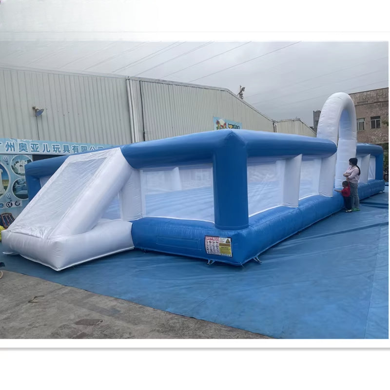 Terrain de football gonflable en savon