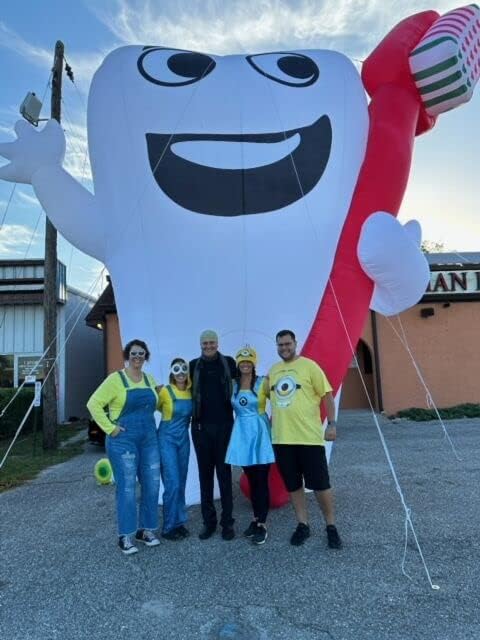 Giant Inflatable Tooth for Dental Promotions