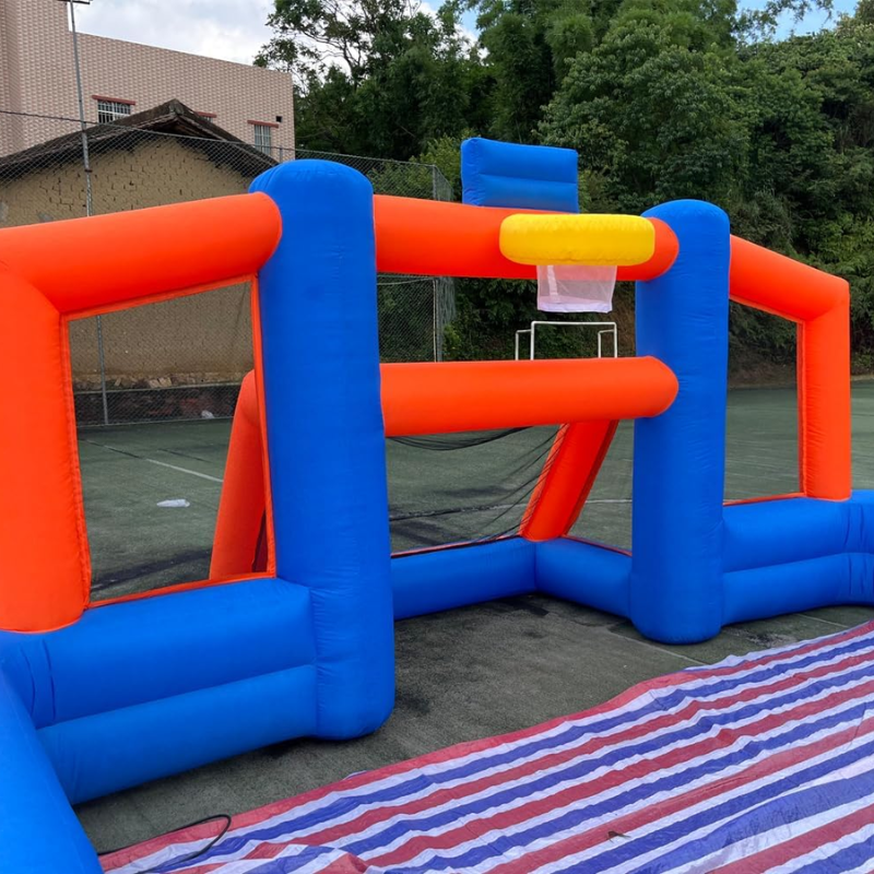 Aufblasbarer Dualsport-Fußball- und Basketballplatz