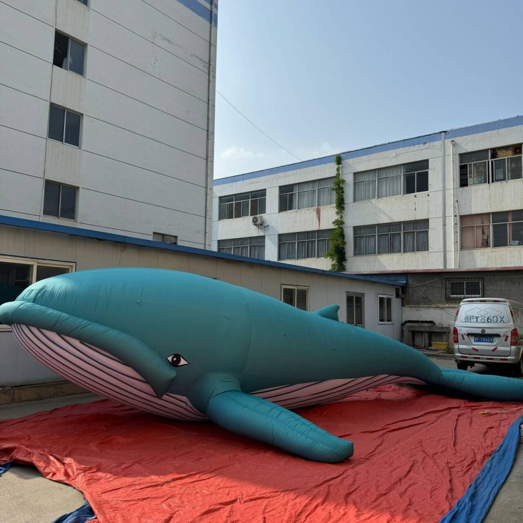 LED Lighted Inflatable Whale for Holiday Decor