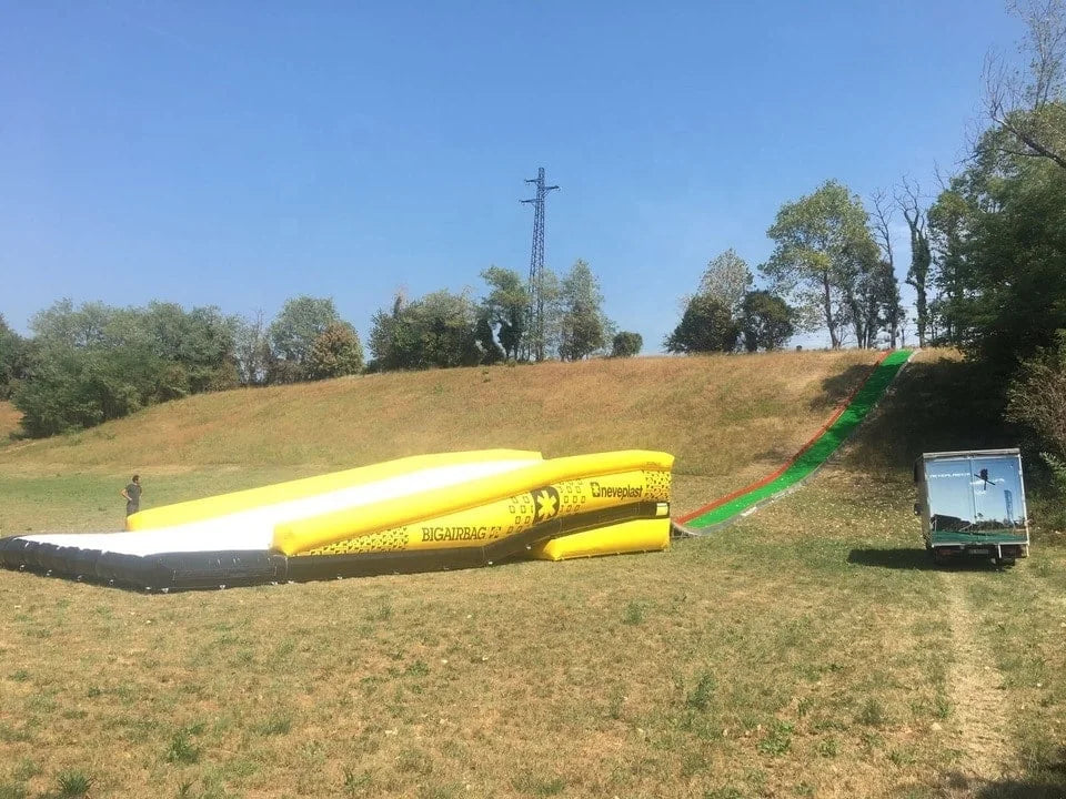 Inflatable Stunt Jump Airbag Pad for Extreme Sport BMX Ramp for Bike Jump