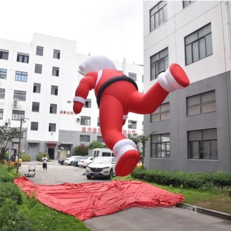Custom Inflatable Cartoon Santa Decoration