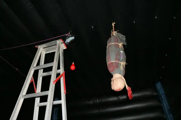 Inflatable Escape Room with Zombie Prop for Halloween