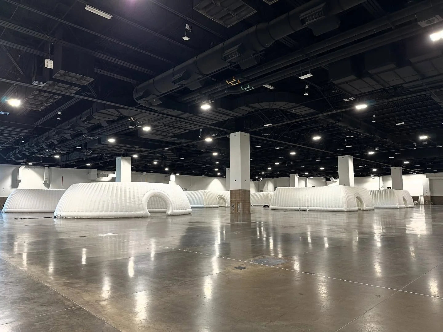 Portable Inflatable Tent with LED Light Indoor Office Pod