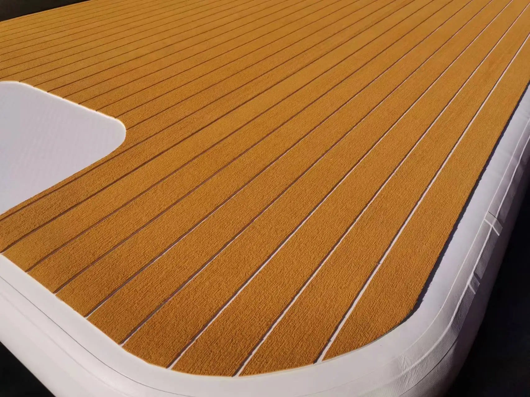 Customizable Inflatable Floating Pool Platform