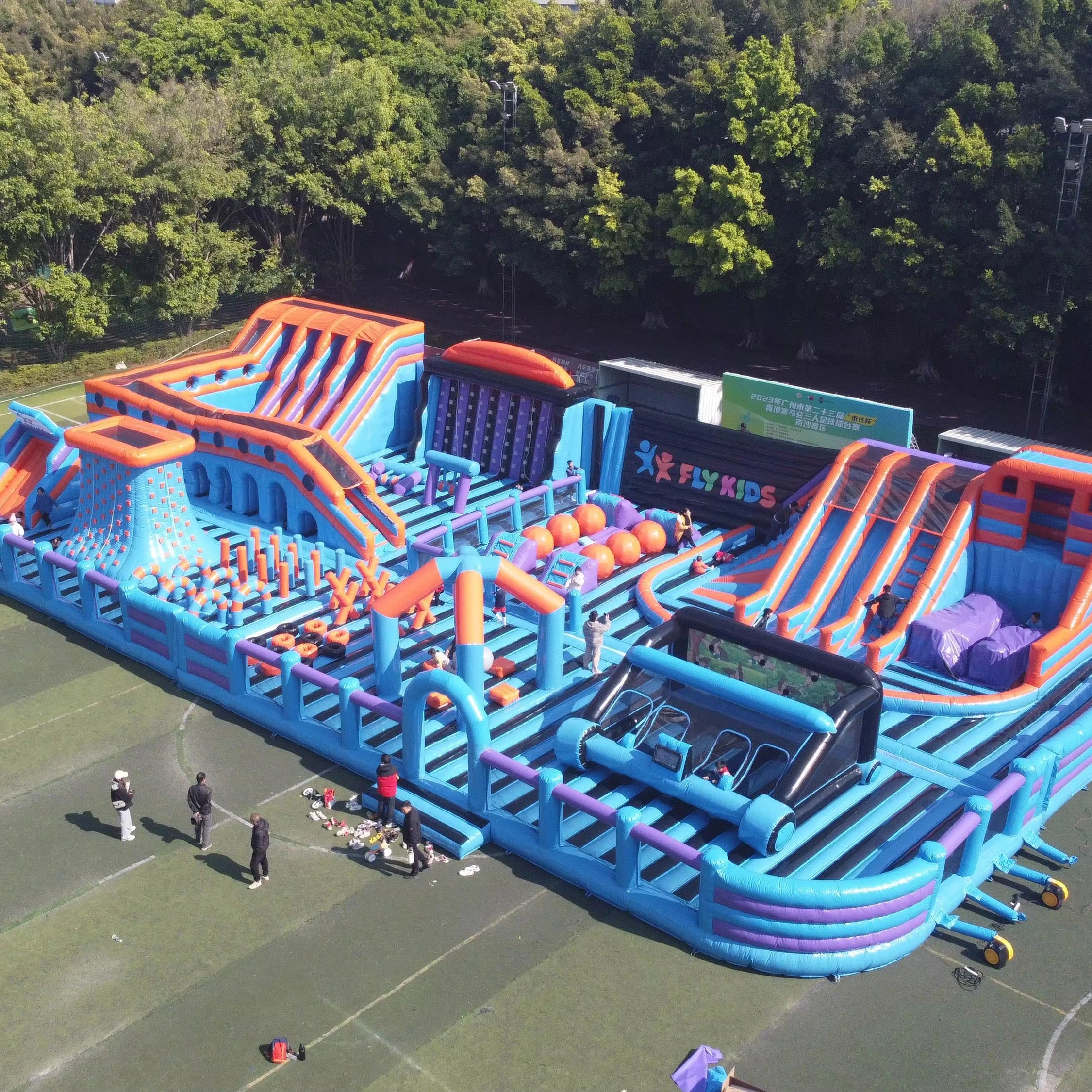 Giant Inflatable Playground Obstacle Course