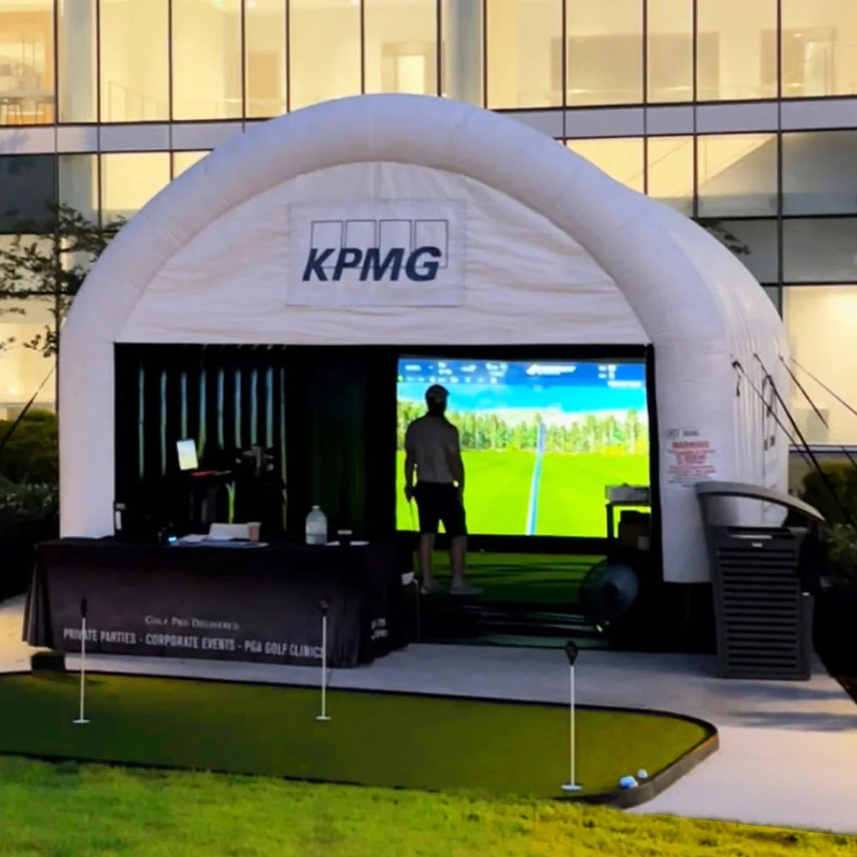 Inflatable Golf Simulator Enclosure Tent With Screen 24 FT
