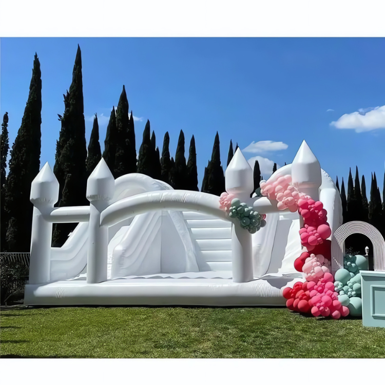 Inflatable Castle with Double Slides for Weddings