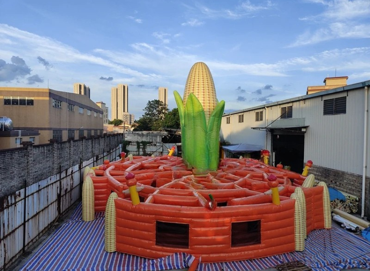 Inflatable Corn Maze Laser Game Adventure