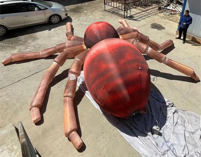 Giant Inflatable Cockroach for Advertising