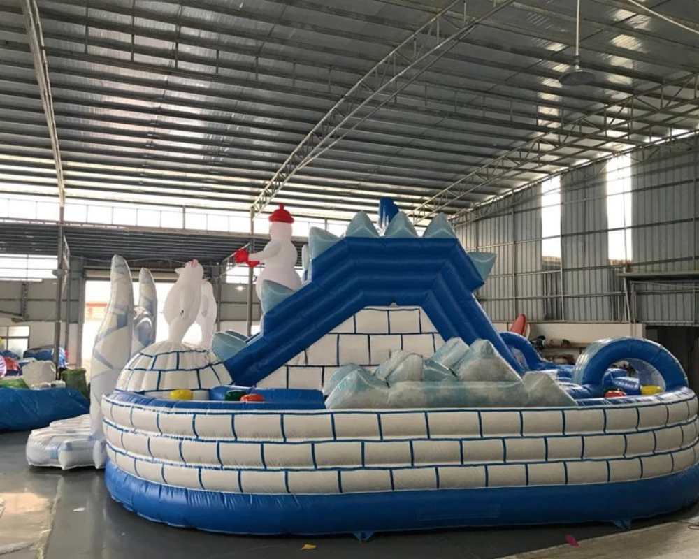 Snowman Themed Inflatable Bounce Slide for Events