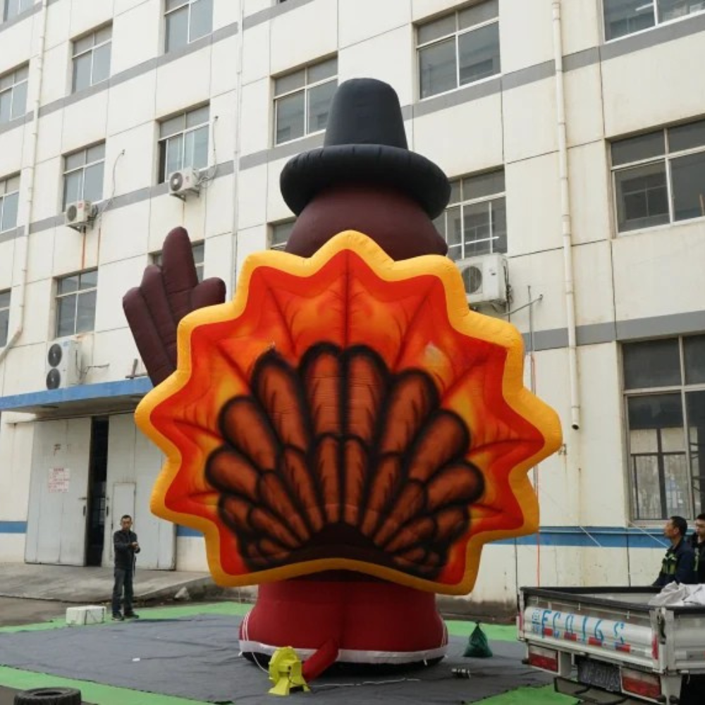 Giant Inflatable Turkey for Thanksgiving Advertising