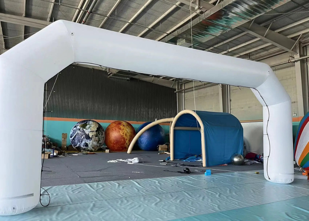 Inflatable Misting Arch for Outdoor Cooling