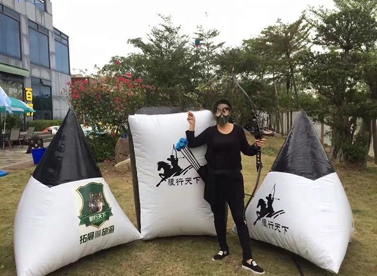 Inflatable Archery Bunkers Field with Equipment