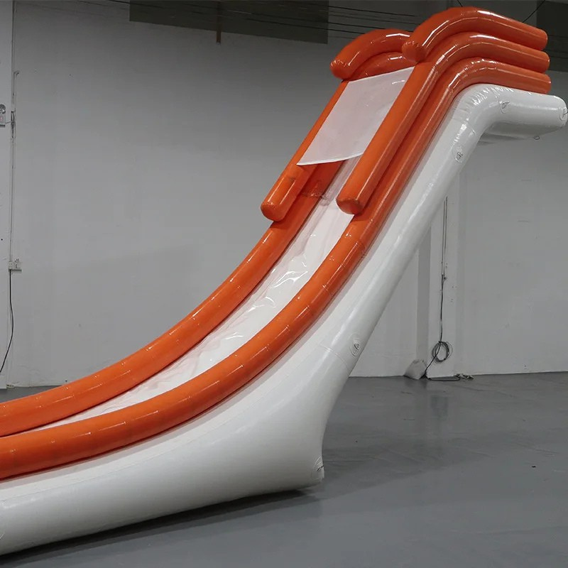 Outdoor Durable Inflatable Yacht Water Slide