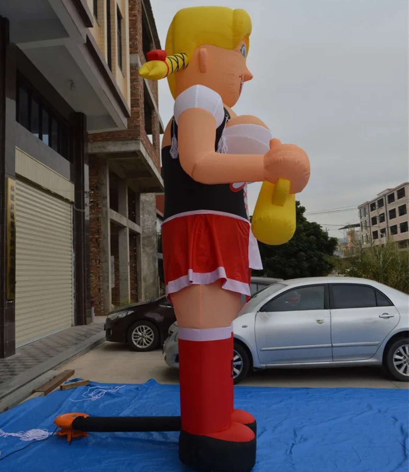 Outdoor Inflatable Waitress Cartoon Advertising