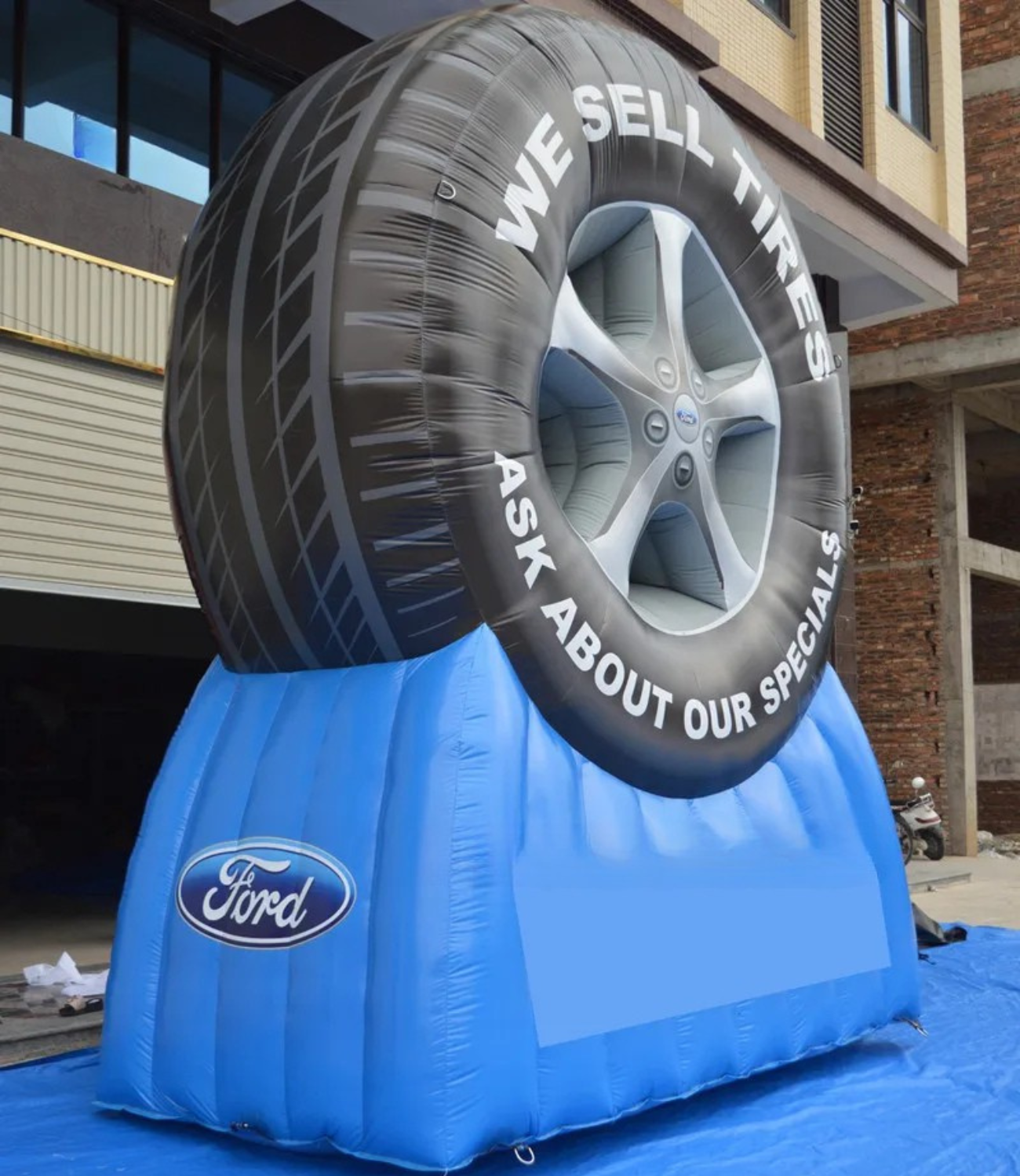 Custom Logo Inflatable Tire Balloon Advertising