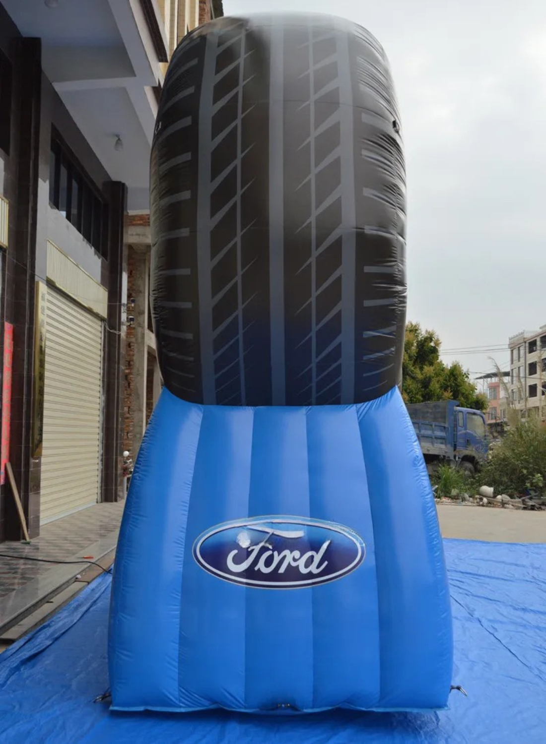Custom Logo Inflatable Tire Balloon Advertising