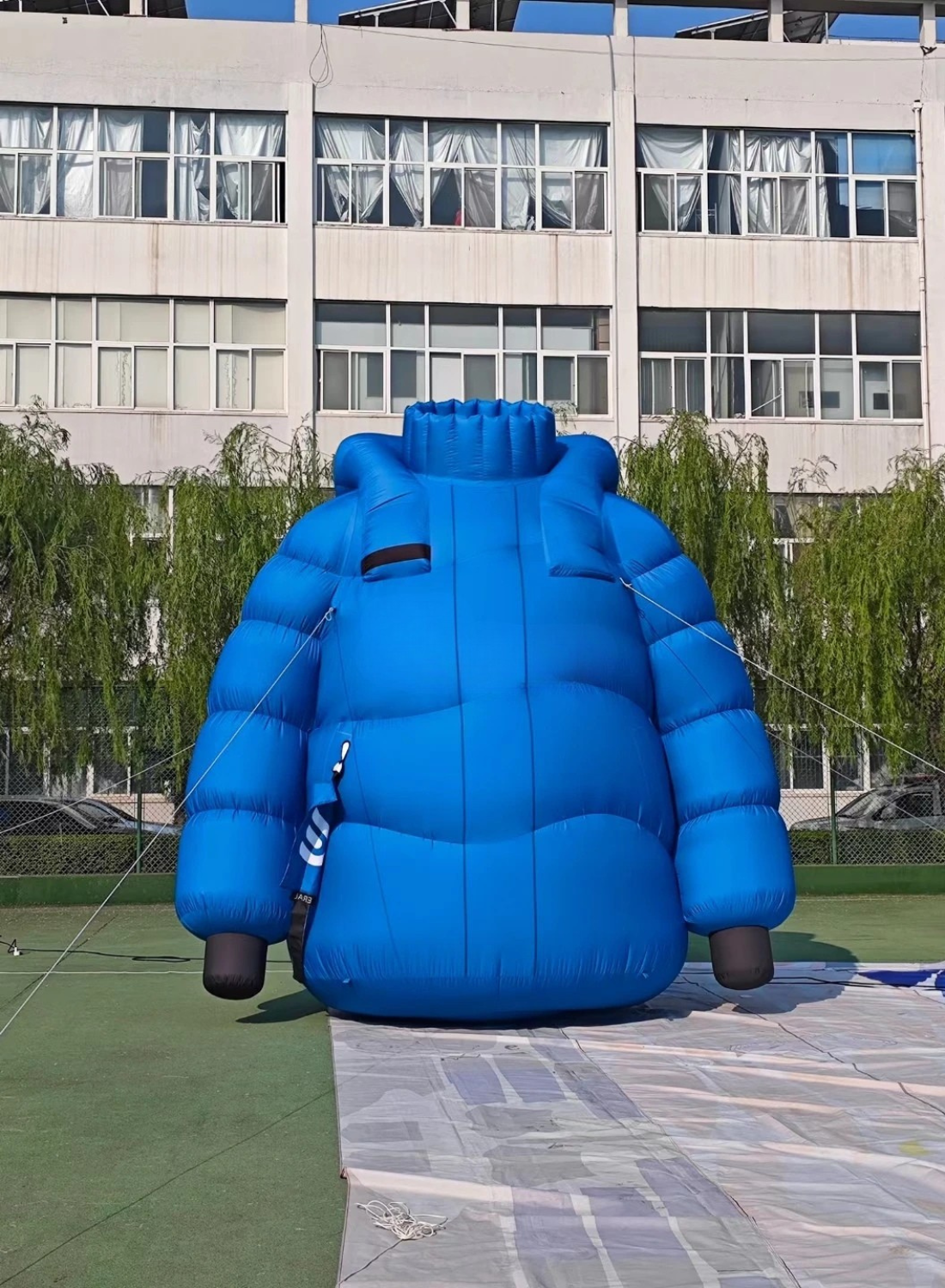 Giant Custom Inflatable Down Jacket Model