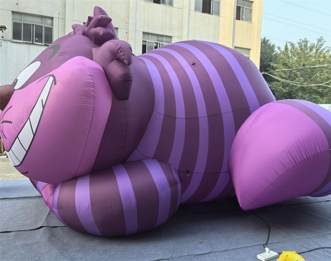 Giant Inflatable Cheshire Cat Balloon for Decoration