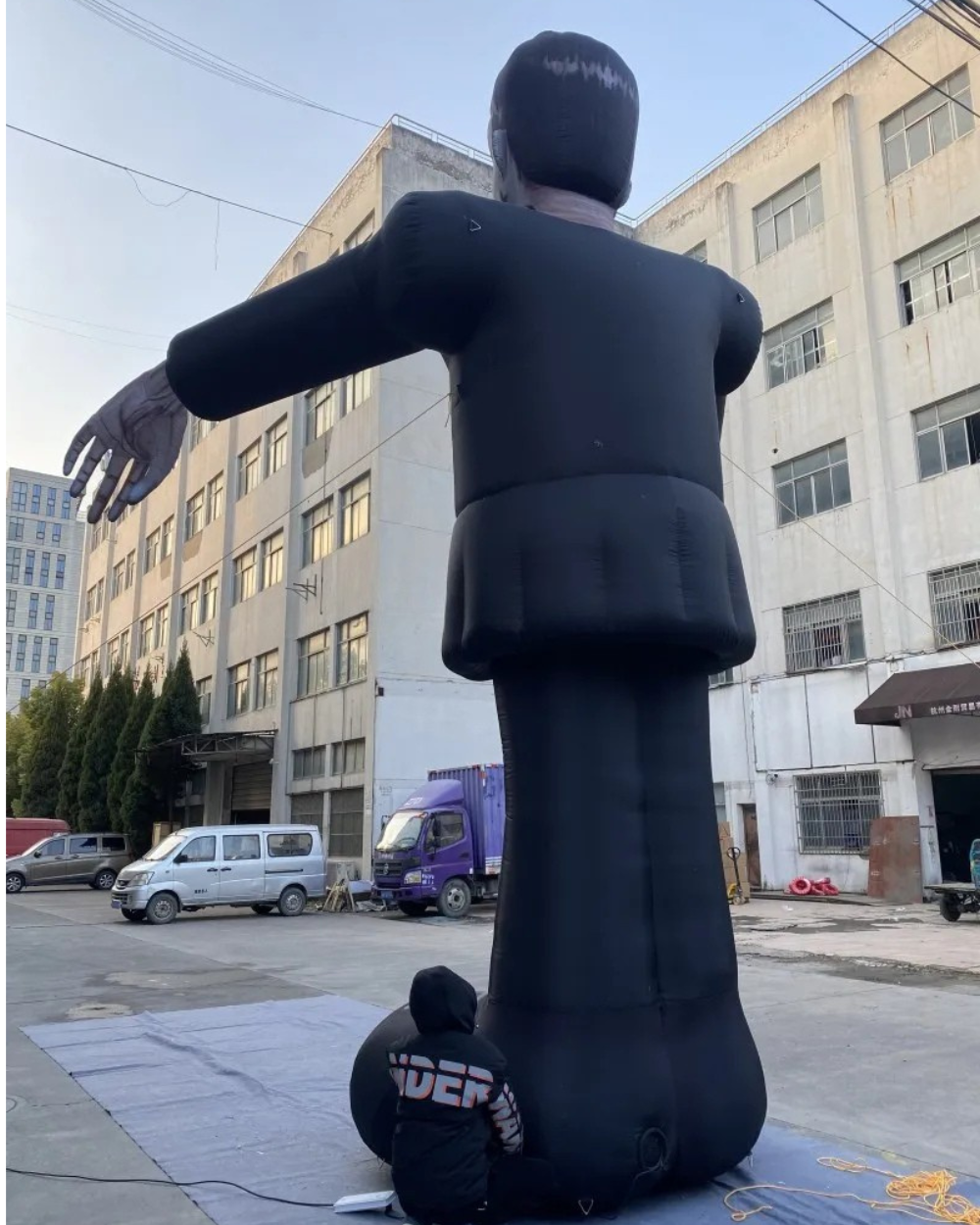 Giant Inflatable Zombie Decoration for Halloween Events