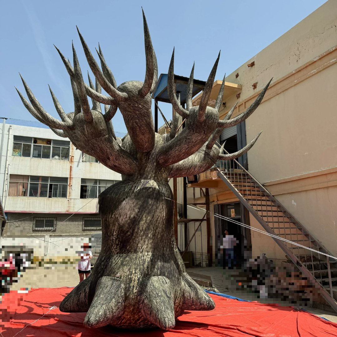 Giant Inflatable Tree for Outdoor Decoration