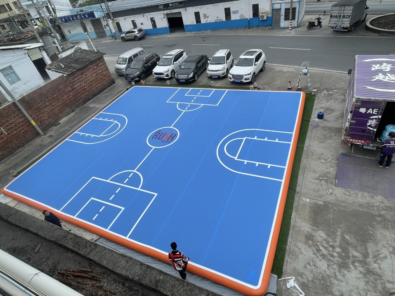Giant Inflatable Football & Basketball Court for Events
