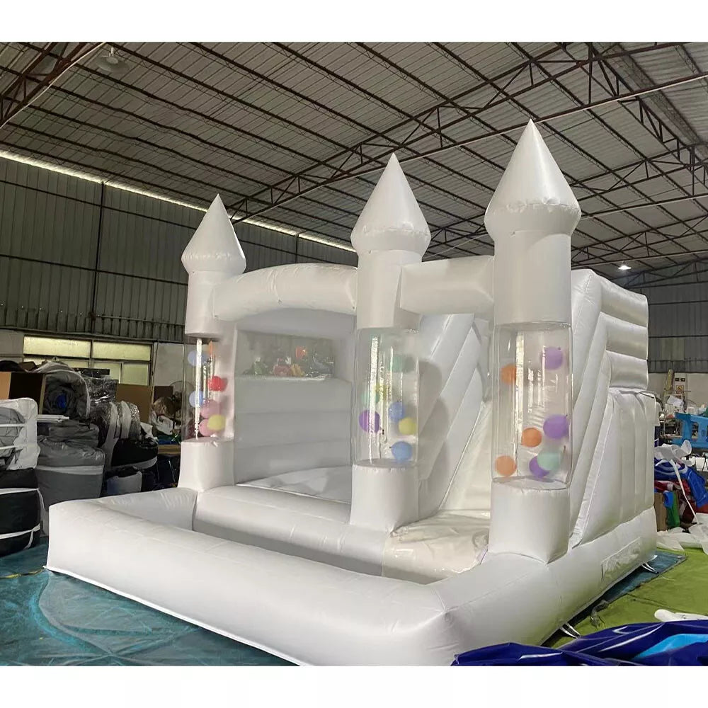 Nuevo estilo de castillo inflable de 15 pies con globos blancos para fiestas de adultos y niños