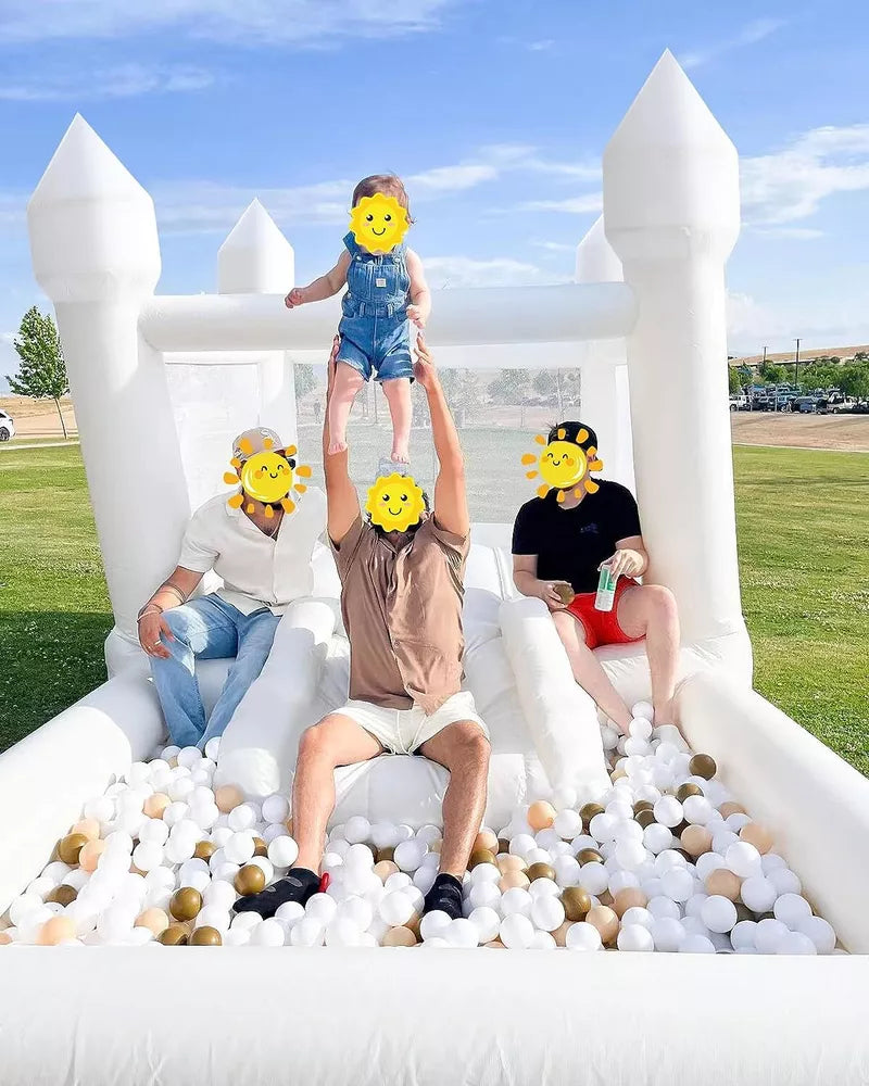 Casa Inflable Saltarina con Globos para Niños y Fiestas