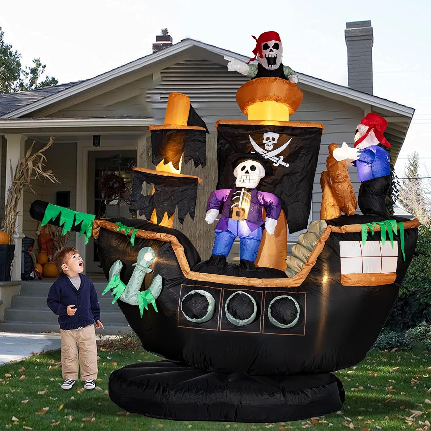 6FT Halloween Inflatable Alien with UFO Spaceship, Lighted Blow Up Outdoor Decoration with Spinning Lights, Giant Green Alien Prop for Lawn, Yard, Party, Haunted House