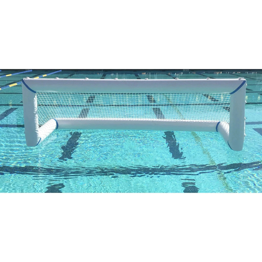 Aufblasbares Wasserballtor für den Pool