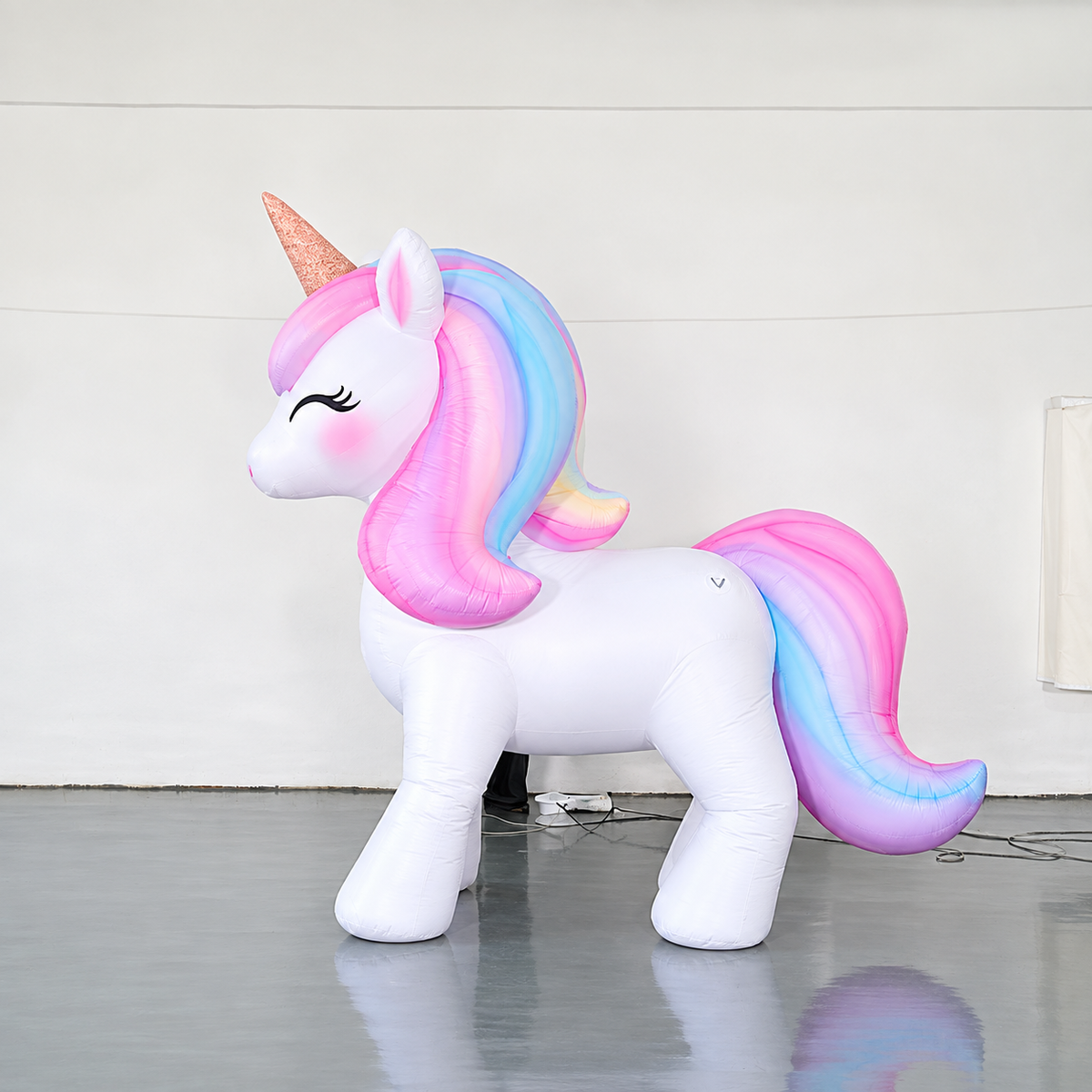Inflatable Unicorn Display Plush Inflatable Cartoon Unicorn