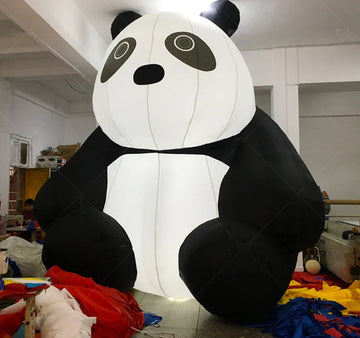 Riesige aufblasbare Panda-Dekoration mit LED-Beleuchtung