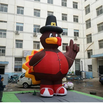 Riesiger aufblasbarer Truthahn für Thanksgiving-Werbung