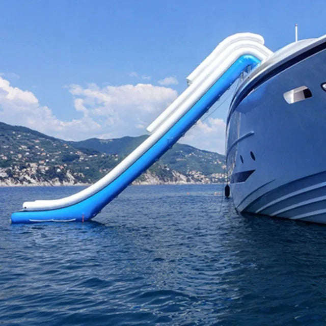 Kundenspezifische aufblasbare Yacht-Wasserrutsche