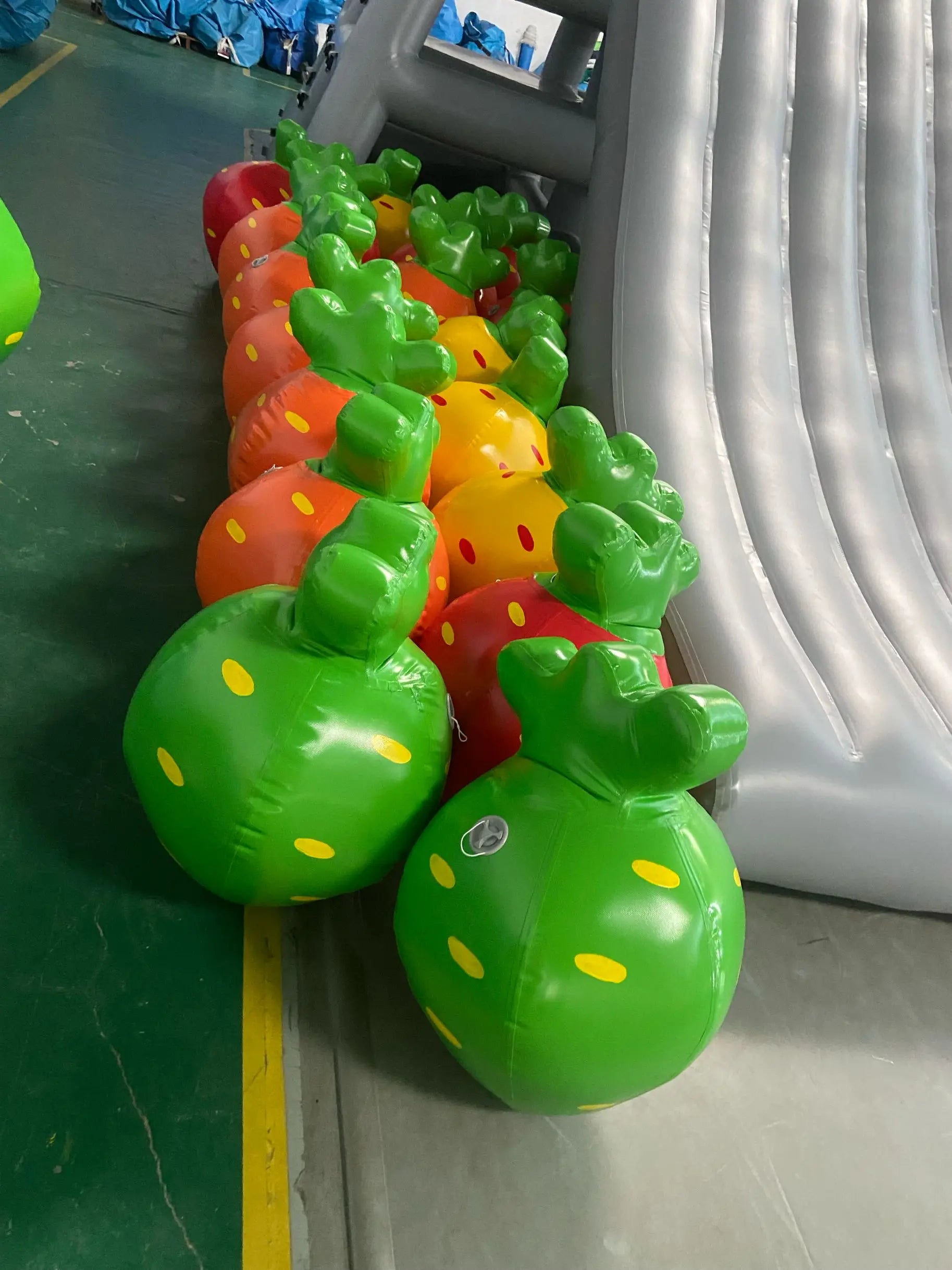 Inflatable Carrot Pulling Game Competitive Inflatable Game 16.5 FT