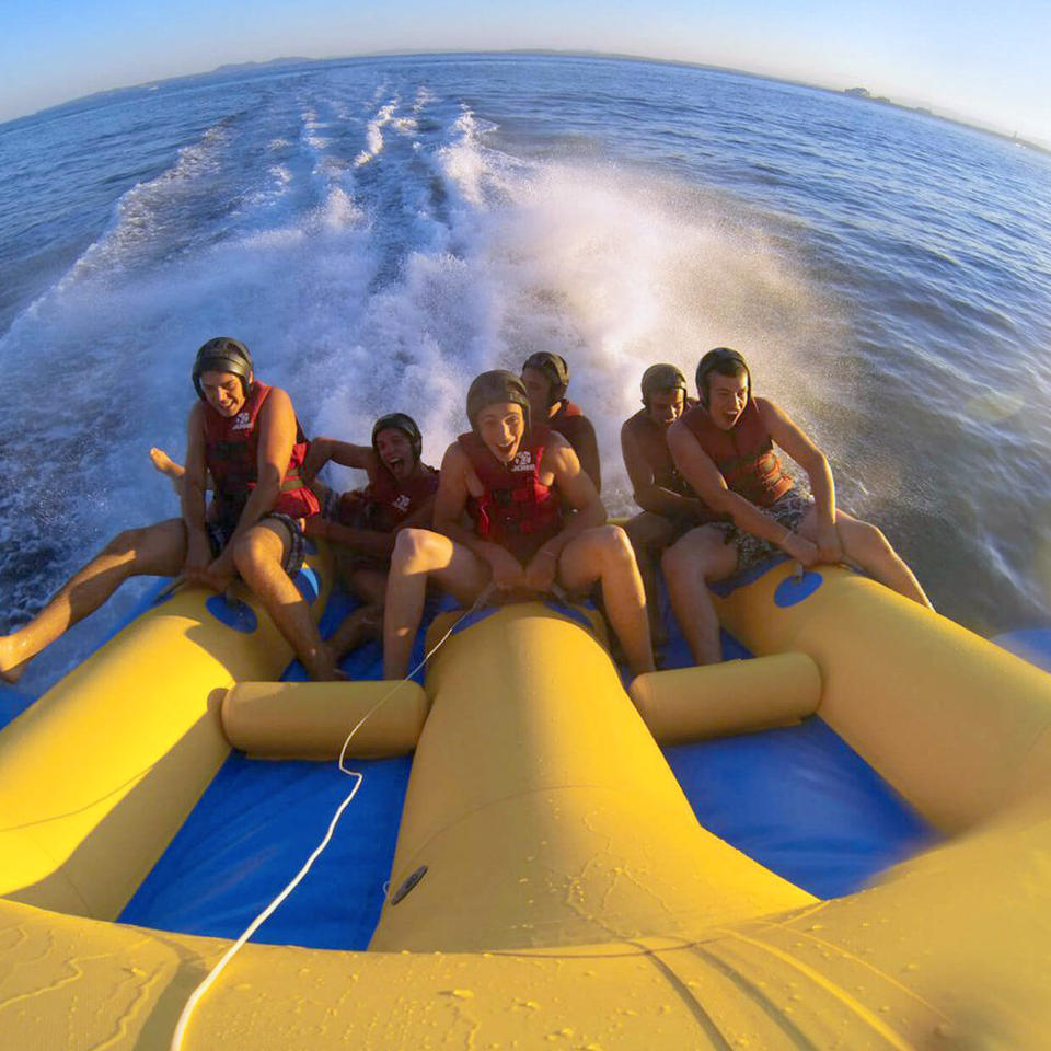 Towable Flying Manta Ray Inflatable Flyfish Tube 6 Person