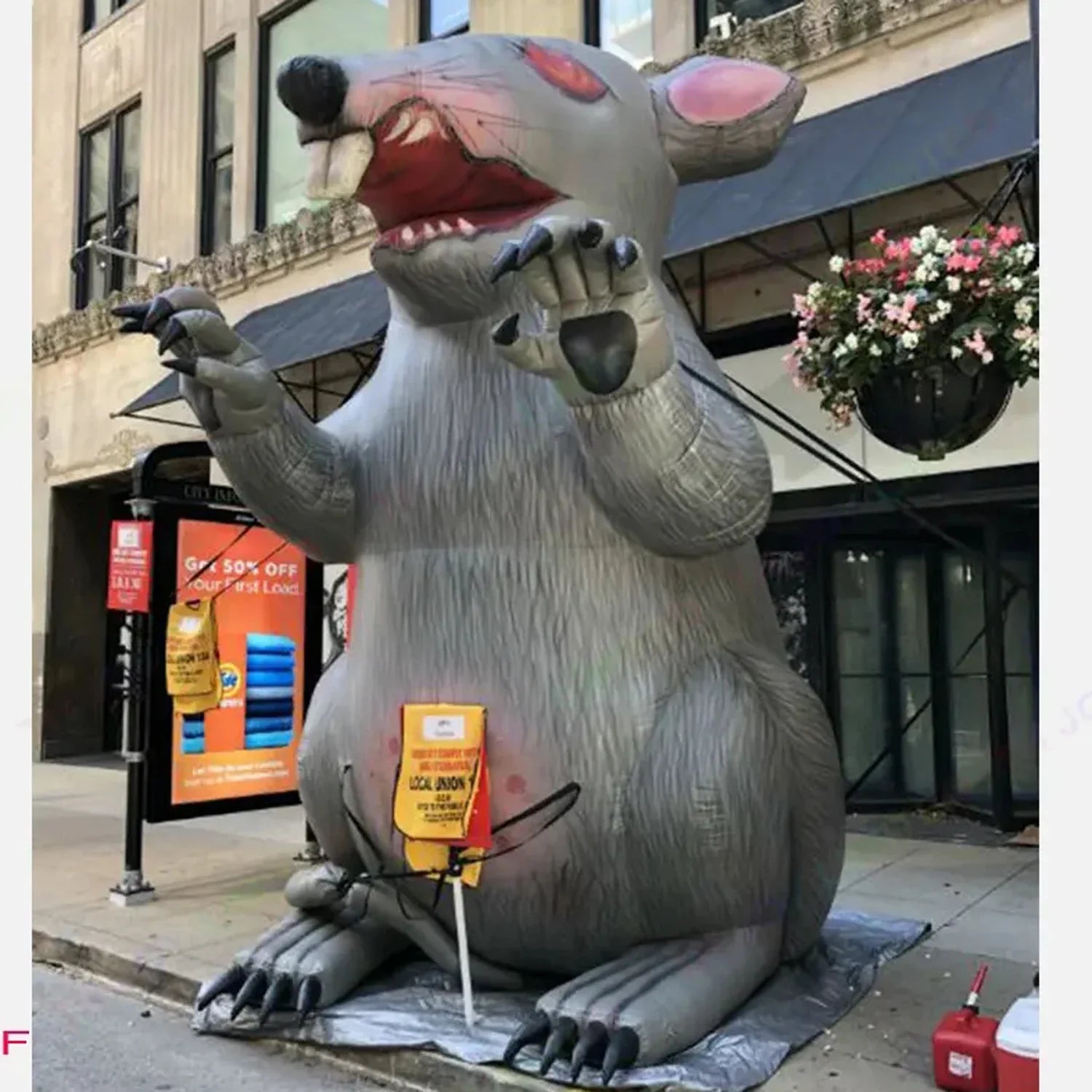 Giant Inflatable Rat Mouse With Blower