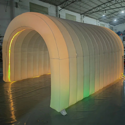 Tunnel sportif gonflable géant avec lumières LED
