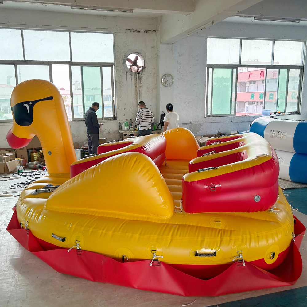 Tubo de esquí inflable pato amarillo para diversión invernal
