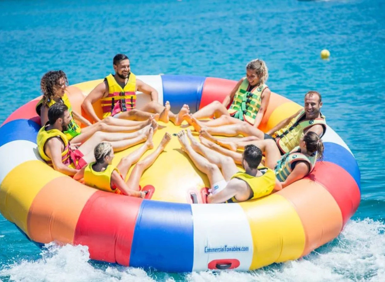 Rotierendes aufblasbares Wasser-Disko-Boot