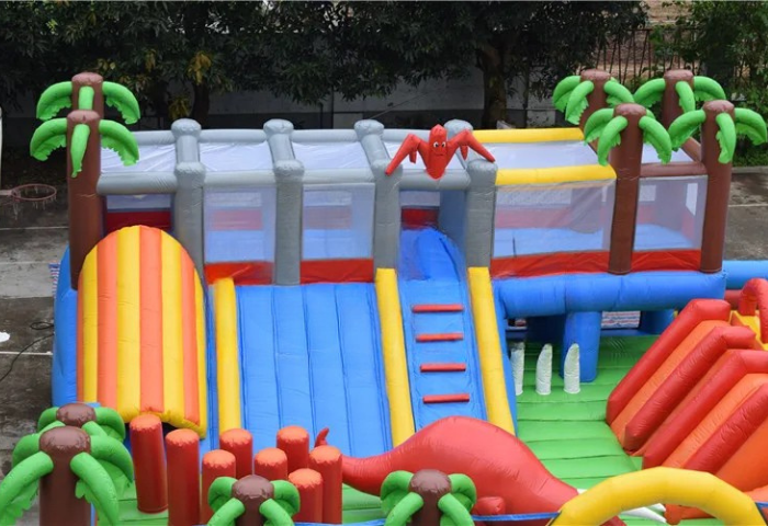 Maßgeschneiderter aufblasbarer Freizeitpark für Kinder