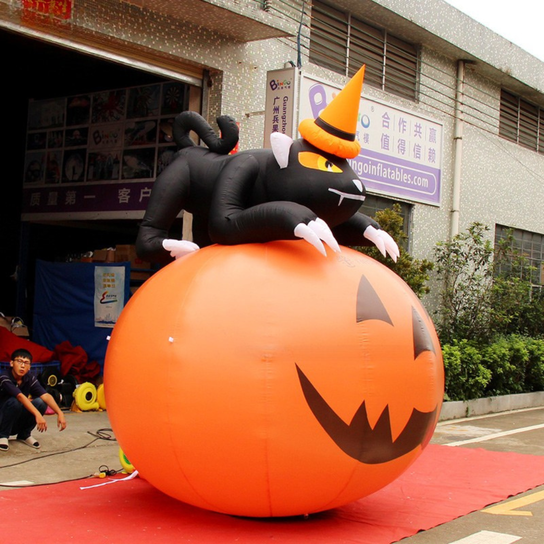Calabaza inflable personalizada de Halloween con decoración de gato