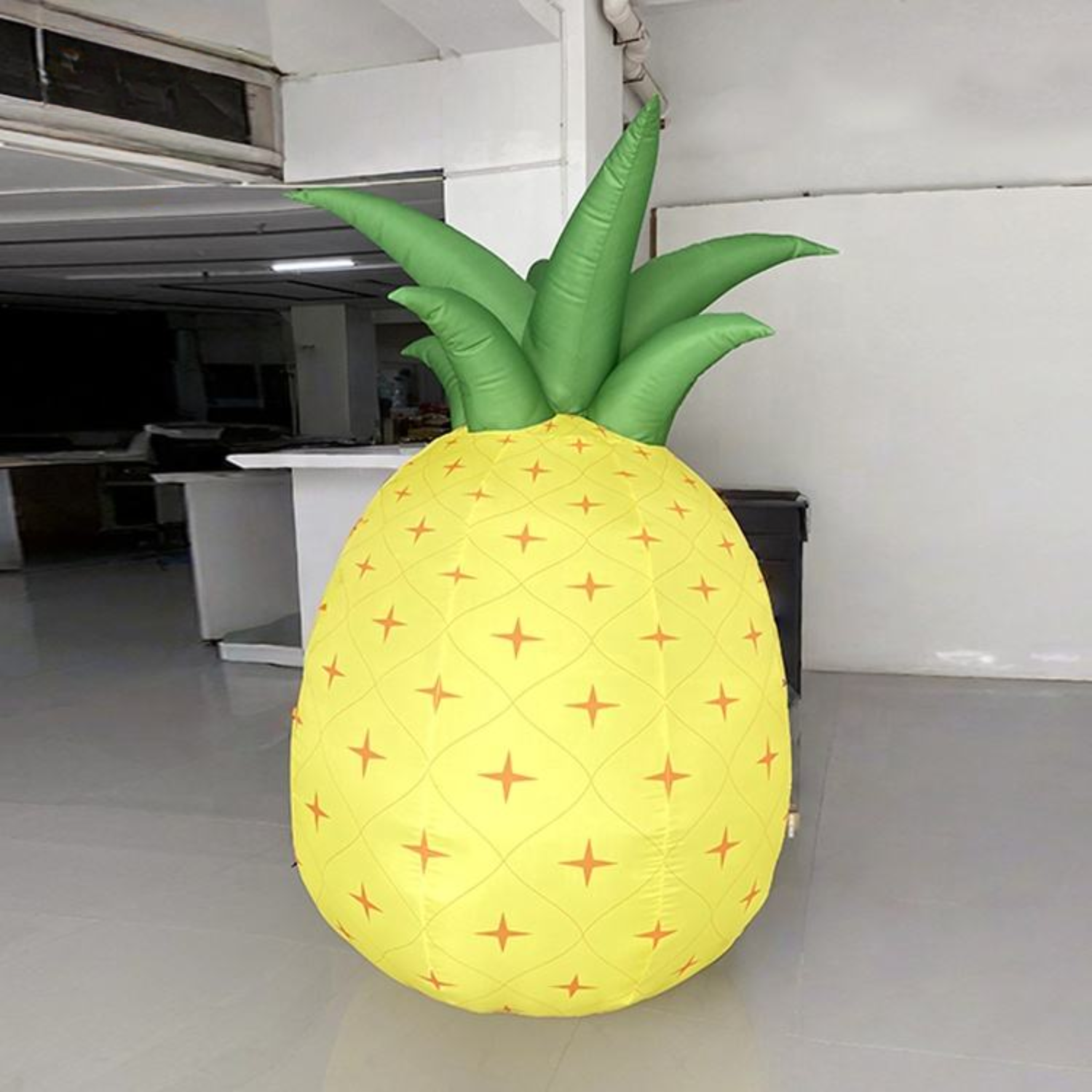 Giant Inflatable Pineapple Decoration for Brand Mall Farm Promotion