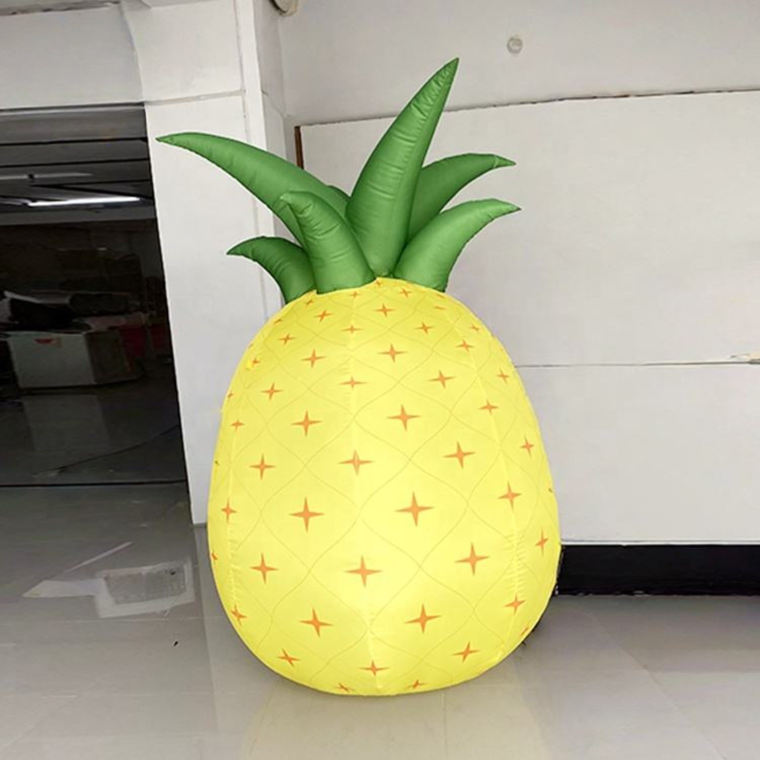 Giant Inflatable Pineapple Decoration for Brand Mall Farm Promotion