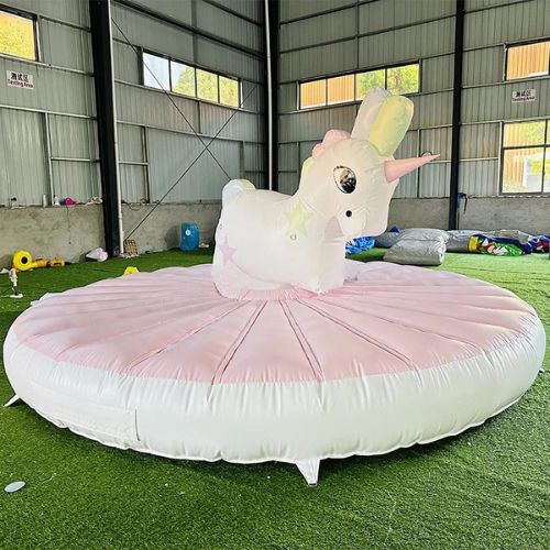 Jeu de licorne gonflable à bascule
