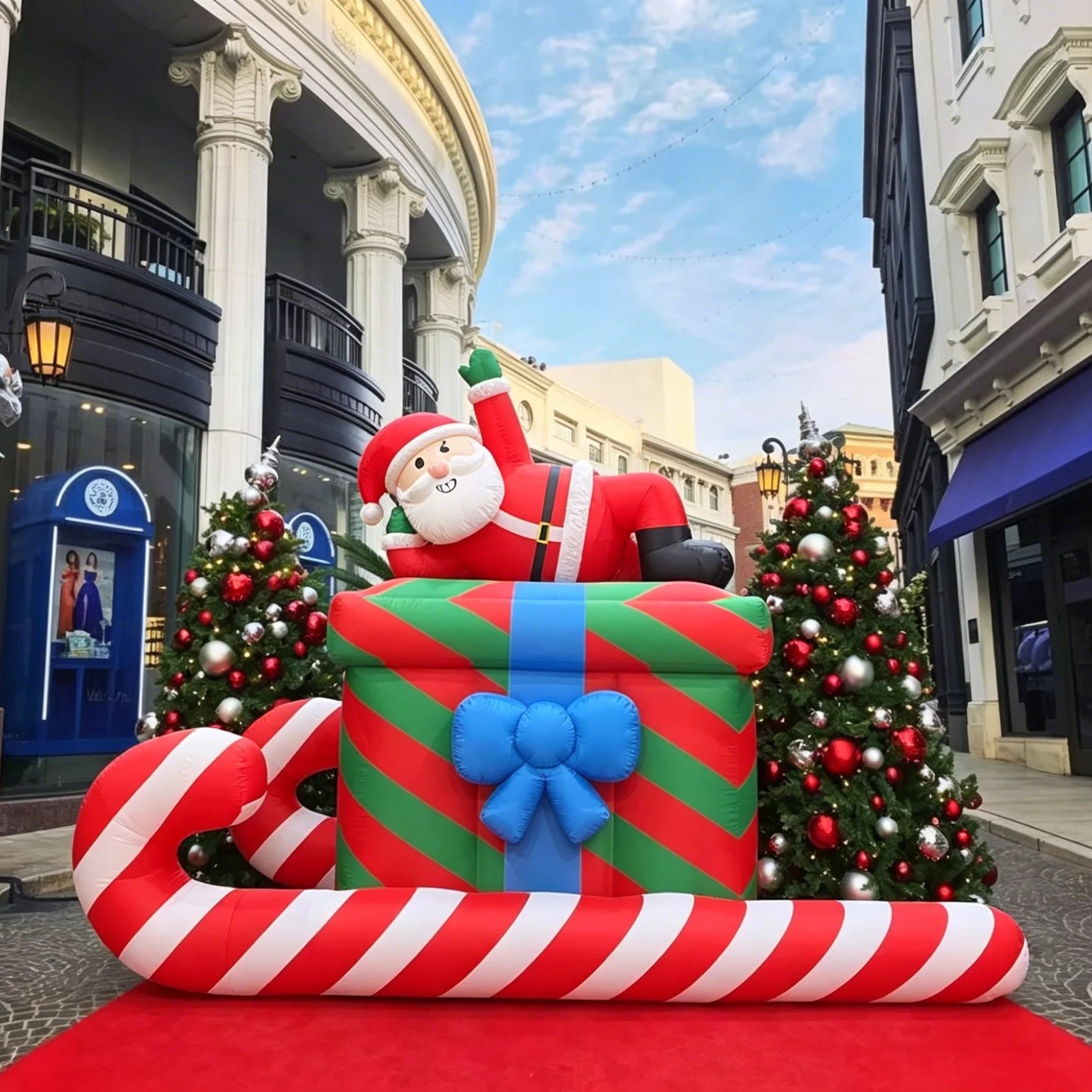 Commercial Christmas Inflatable Santa Display with Gift Box