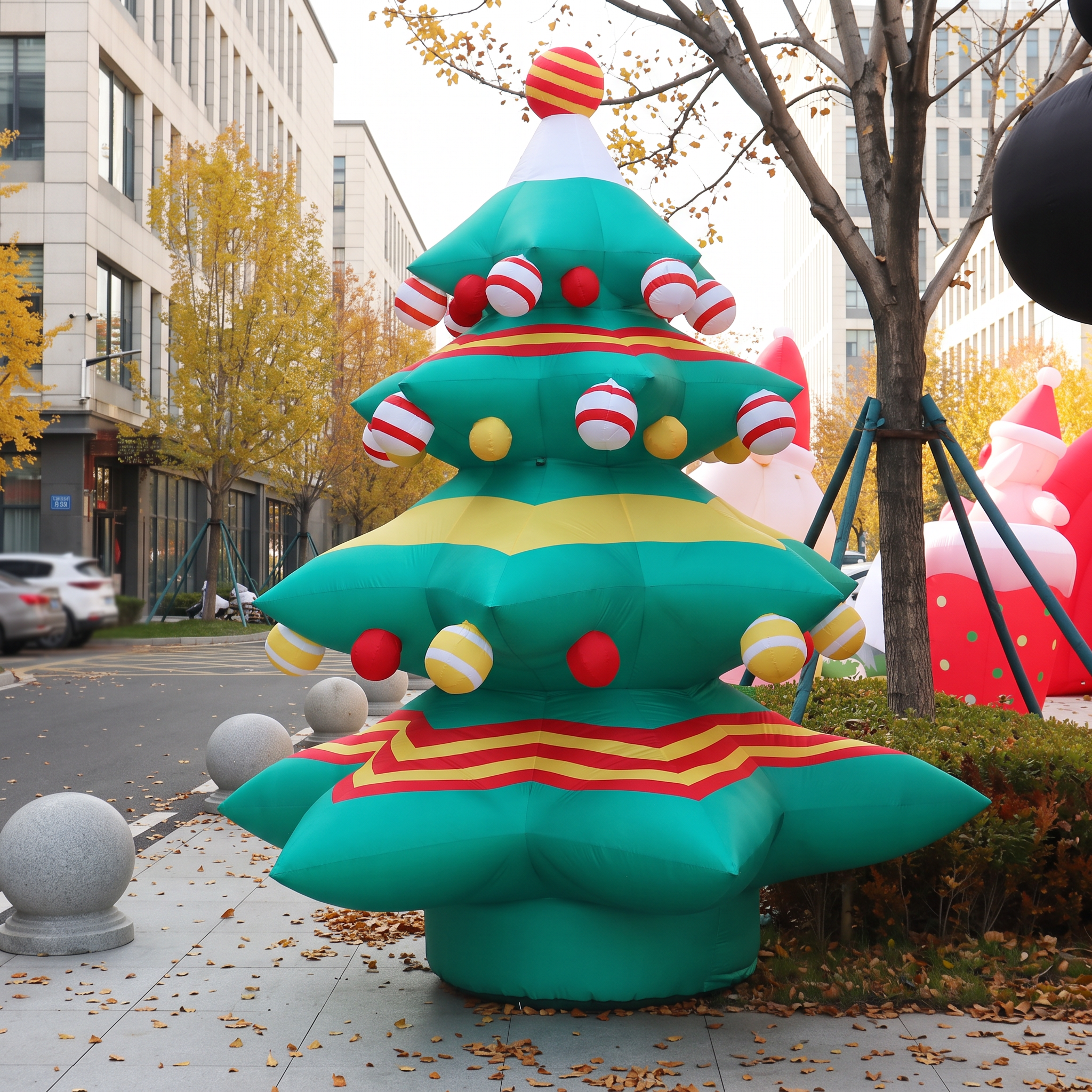 Commercial Inflatable Christmas Tree Display for Holiday Events