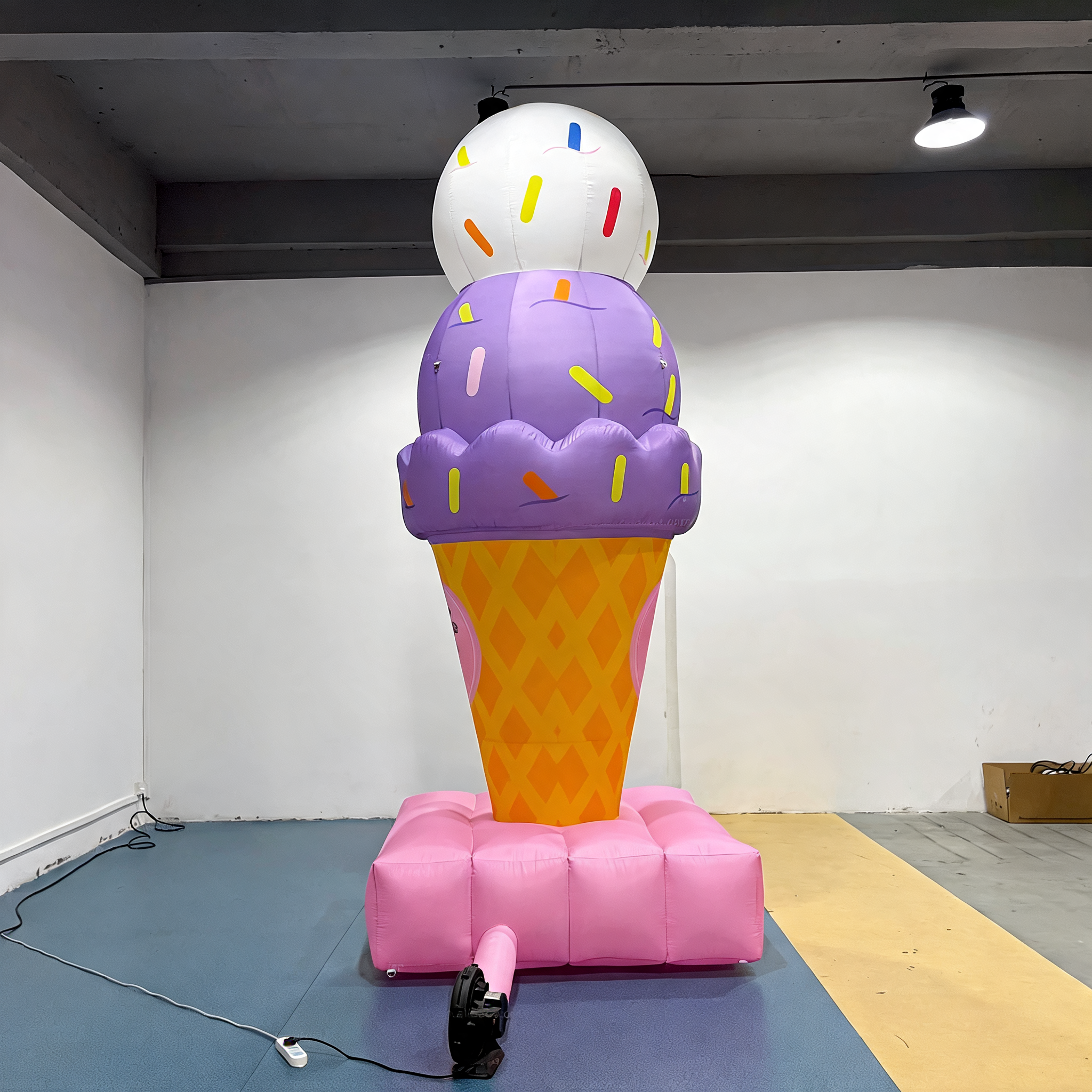 Giant Inflatable Ice Cream Cone Advertising Display